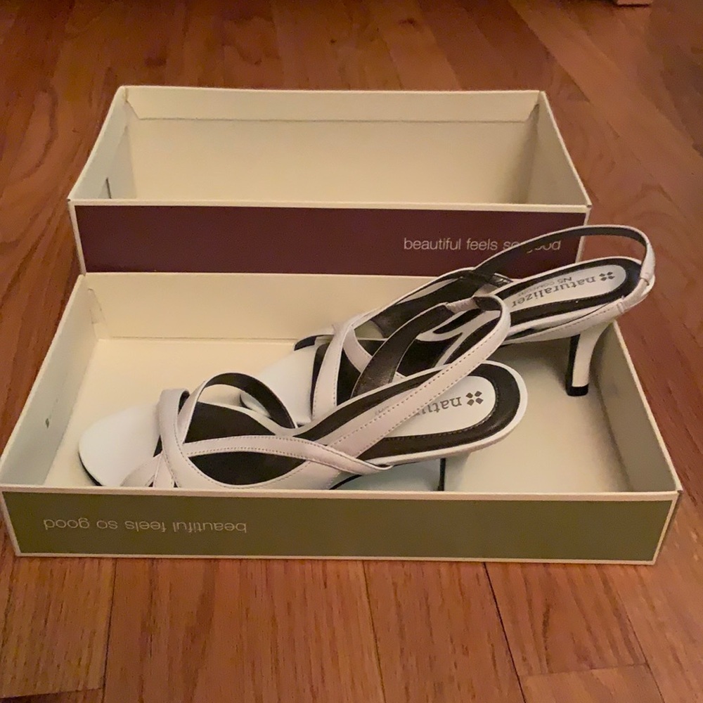 Naturalizer Prissy White Leather